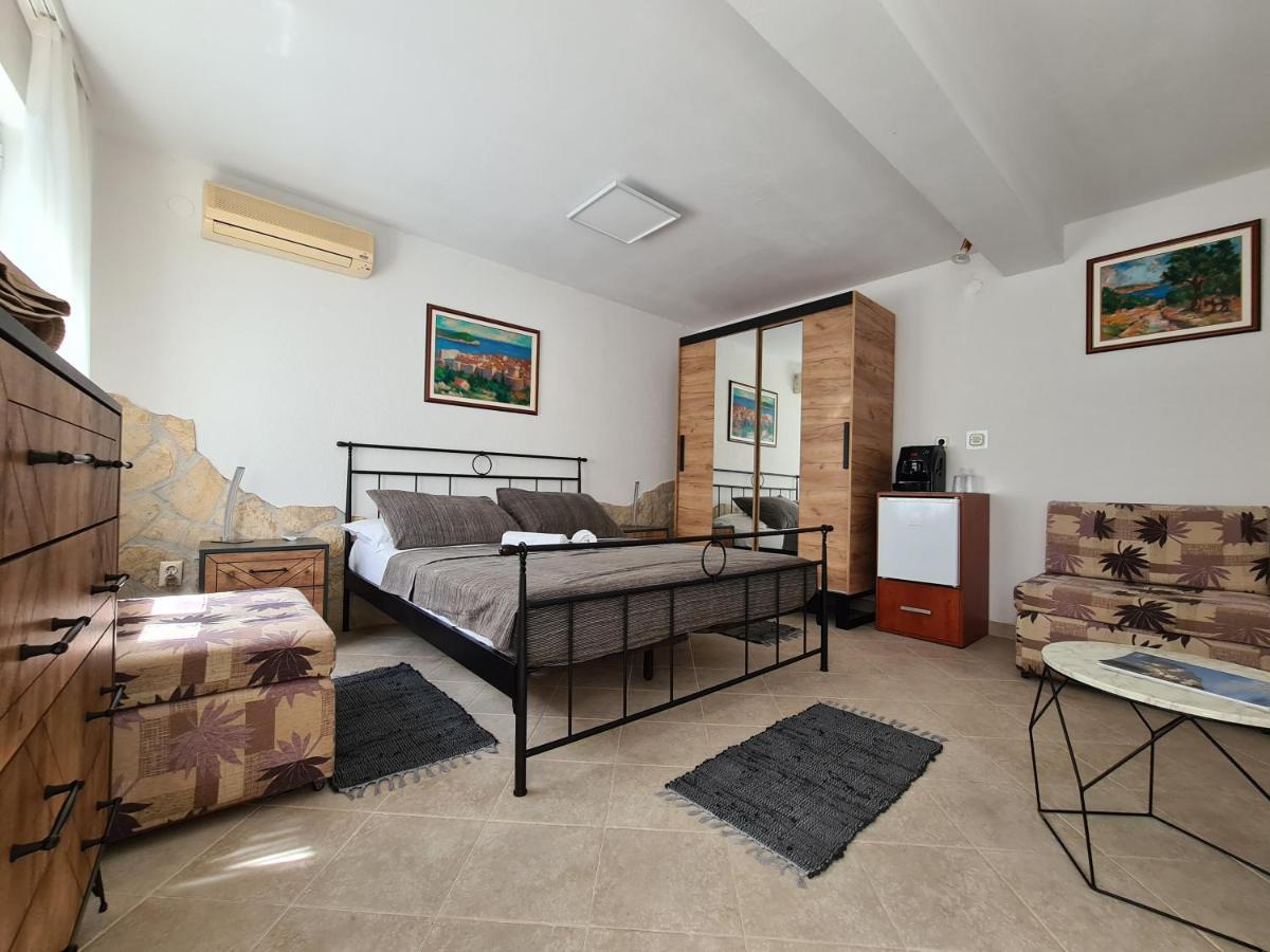 Bed And Breakfast Villa Klaic Dubrovnik Exteriör bild